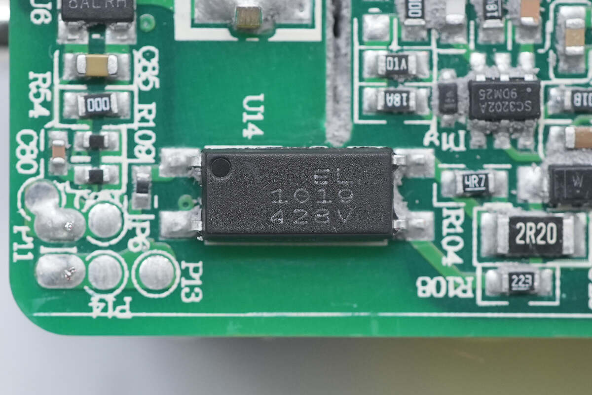 能华CE65H110DNDI氮化镓功率器助力量产，安克150W四口氮化镓充电器拆解