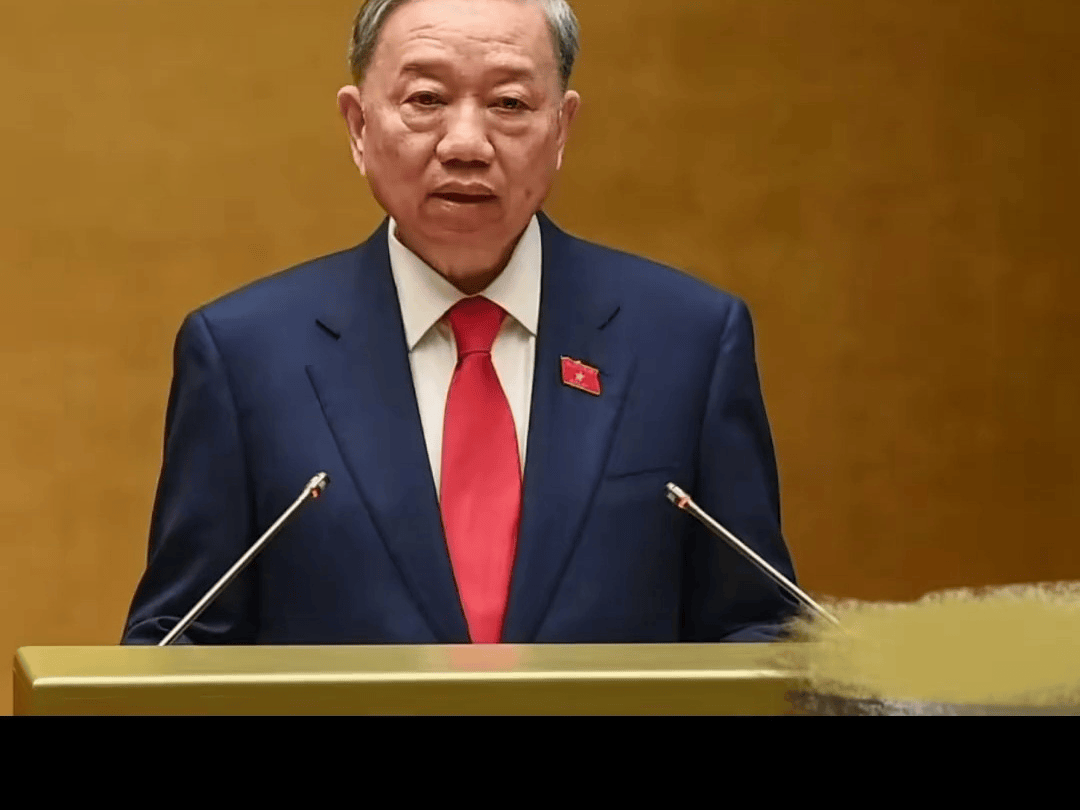 见完俄罗斯总理后，不到一天，苏林拨通中国电话，对华作出承诺