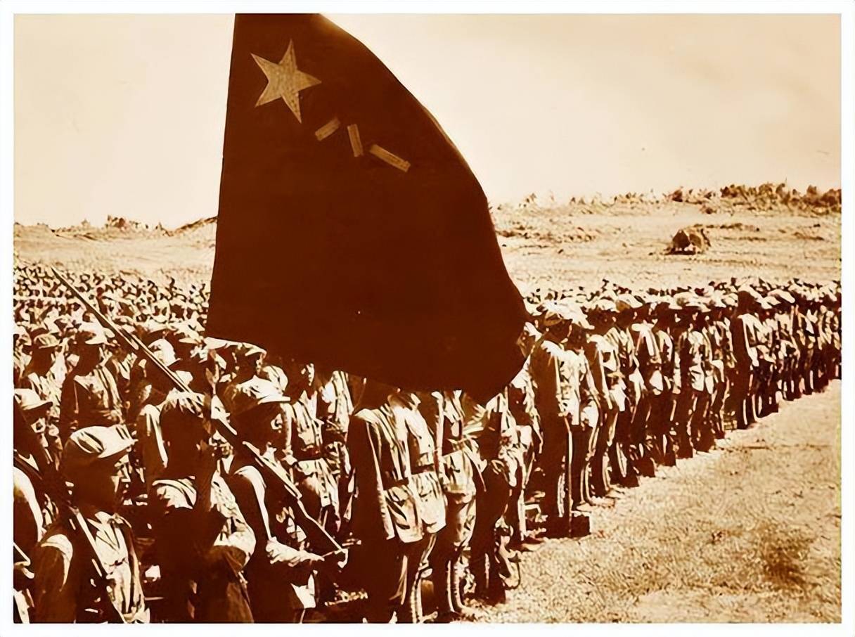 1976年毛主席病逝，49年前的同一天，毛主席靠一把银元死里逃生