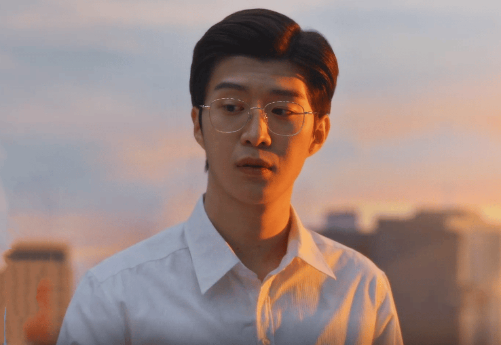 《小巷人家》看懂庄筱婷被逼相亲，黄玲无动于衷，才知黄玲又废了