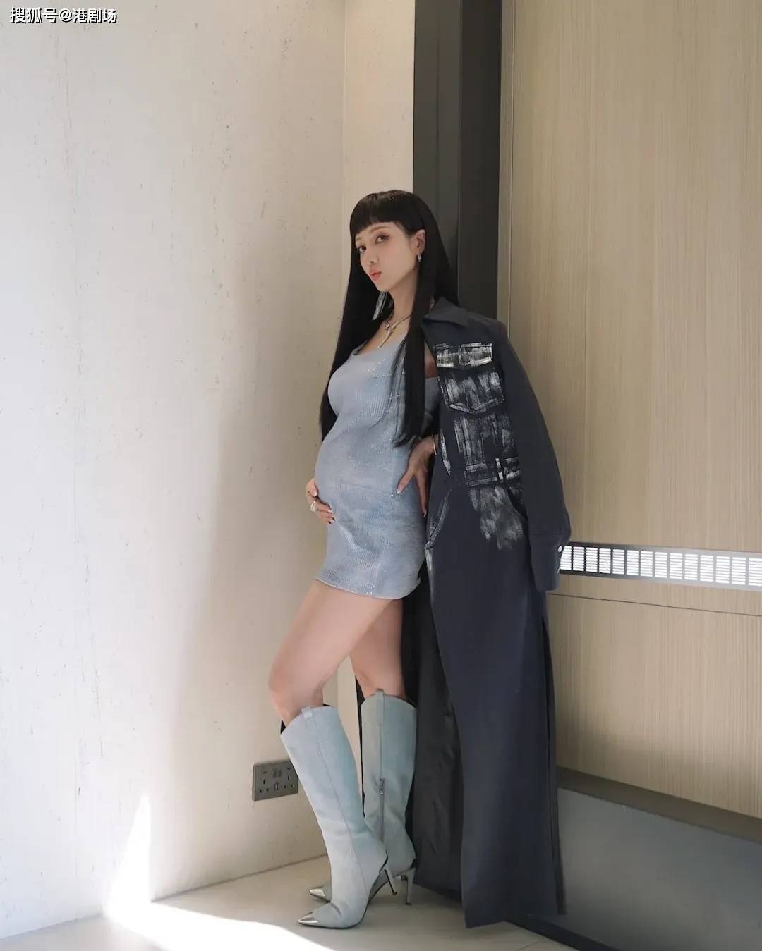 准妈妈！TVB花旦黄翠如赖慰玲何依婷王君馨晒美丽孕照，收获满满祝福