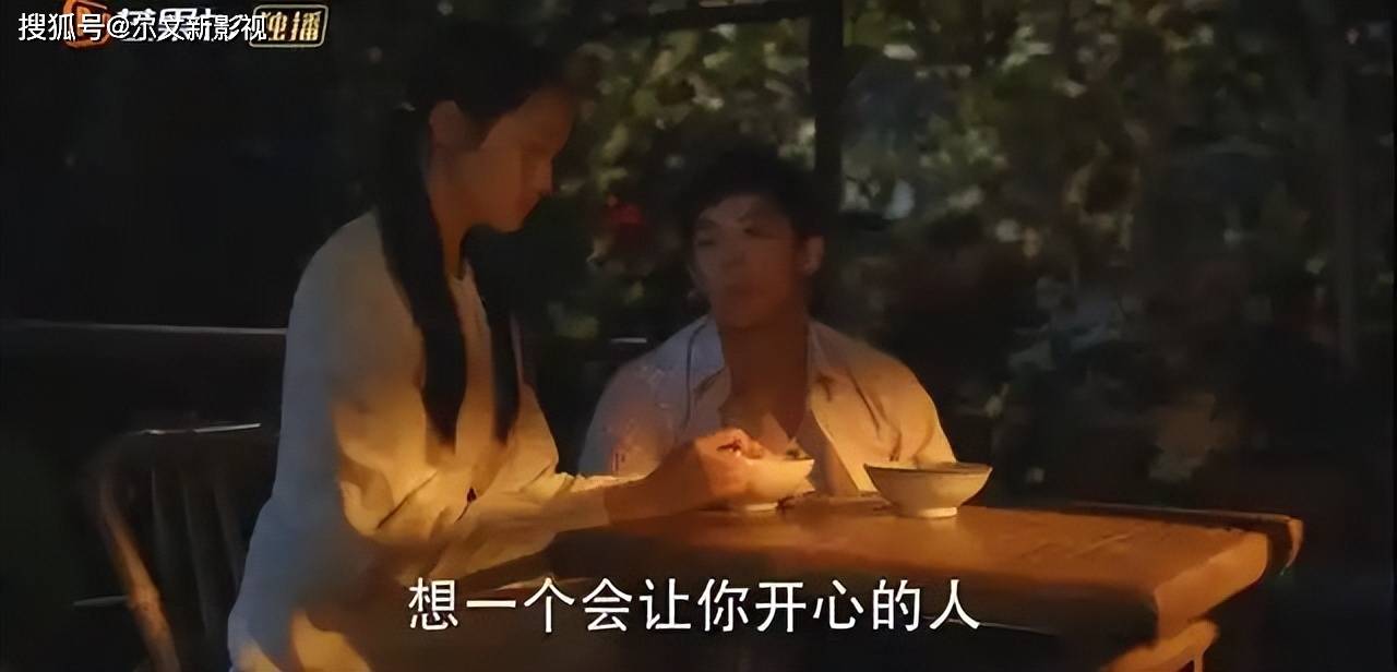 《小巷人家》：如果没有林栋哲，庄筱婷过得或许比母亲黄玲更压抑