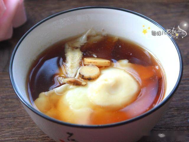 12月31日腊月初一，有钱没钱记得“3吃1不做”，祈福纳祥人安康！