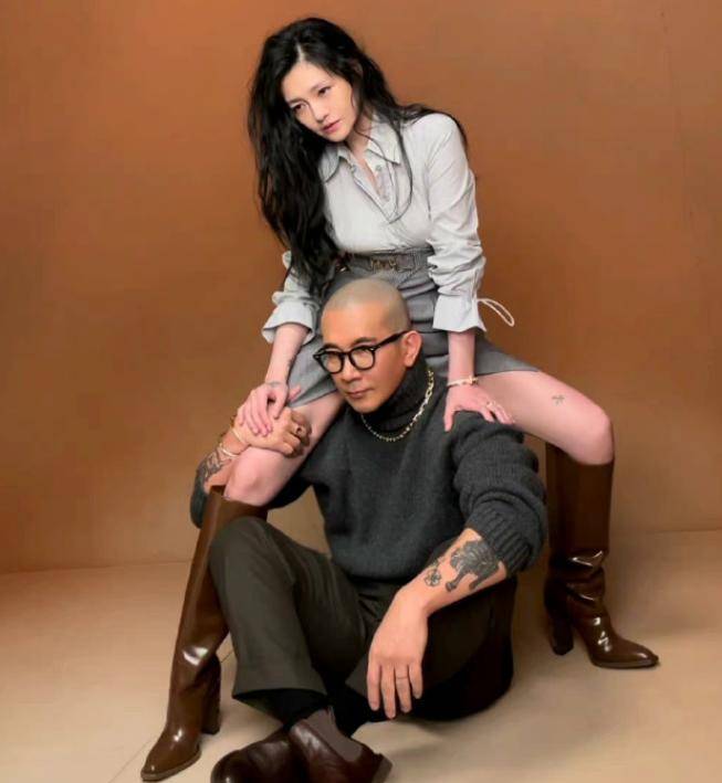 大S头七和结婚纪念日！具俊晔发文告白惹泪目，杨紫琼发声悼念