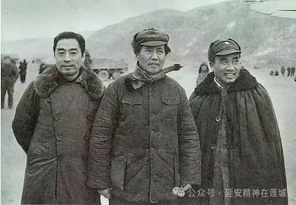《周恩来总理回延安》（情景诗）