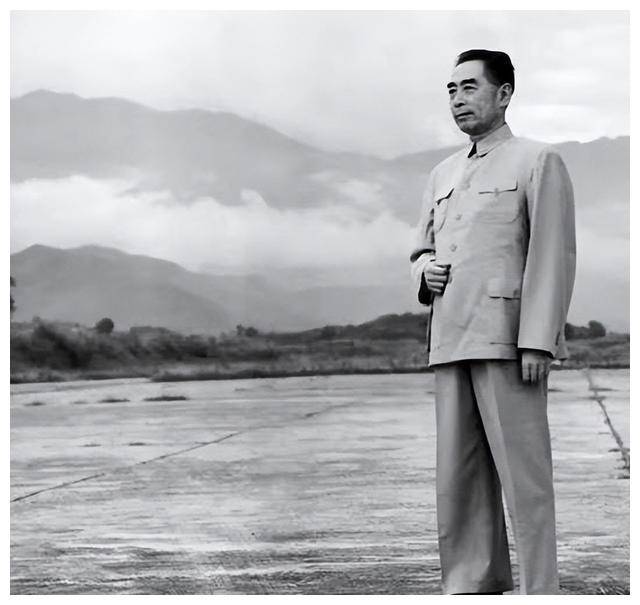 1955年，周恩来在云南见到张若名：多年不见，愿意回北京工作吗？