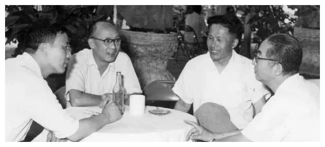 “国嘴”唐闻生，曾为周恩来担任翻译，基辛格说她可以竞选总统