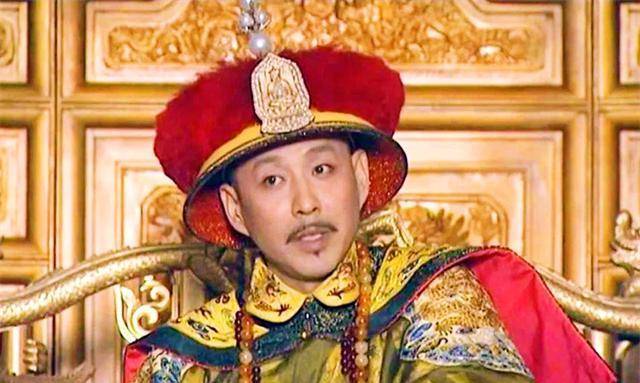 乾隆告诉叔叔：你以后见朕坐着就行！叔叔死前痛哭：我不该当真