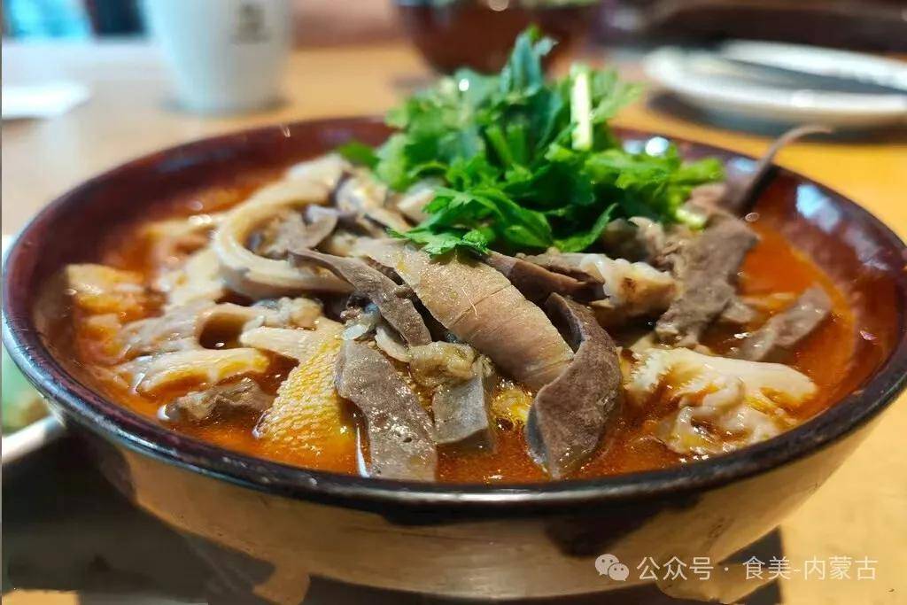 寻味四子王旗 一口羊杂香 满腔草原情