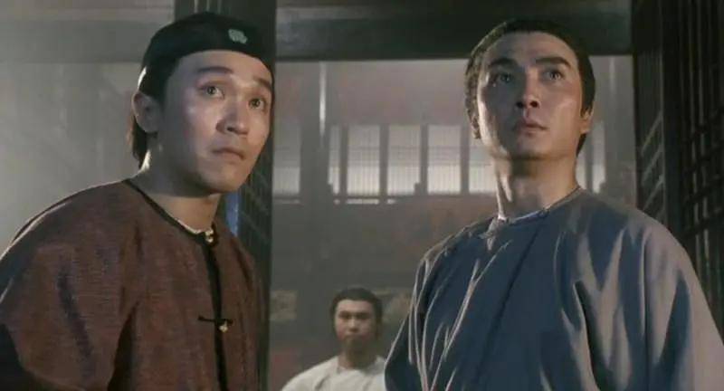同为“香港喜剧之王”，将黄子华和周星驰放一起看，差距就出来了