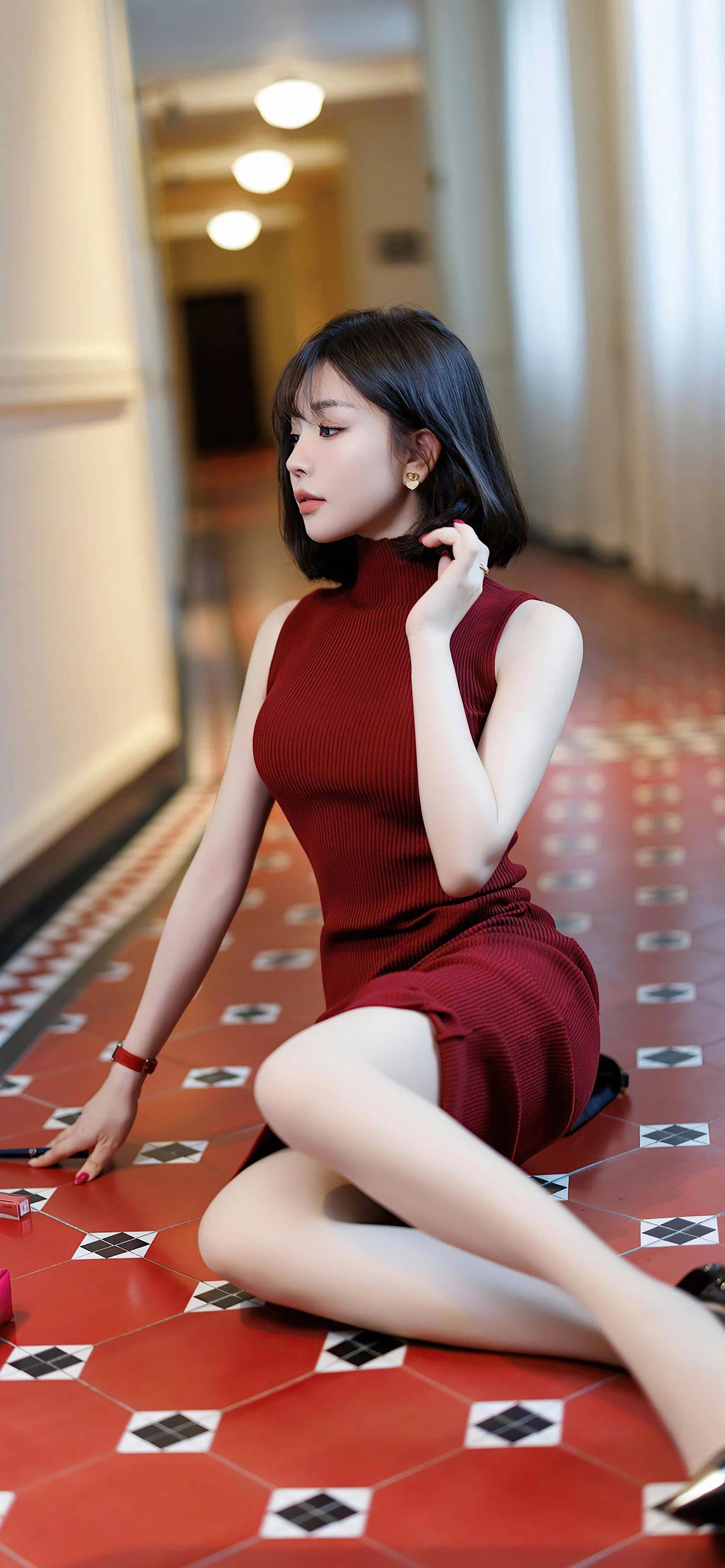 极品少妇 冷艳秘书的职场魅惑，黑丝短裙