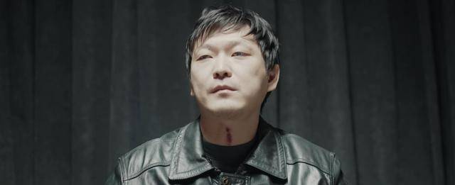 《我是刑警》原型：凶犯周克华，涂女人口红，装瘸伪装，败给浴火