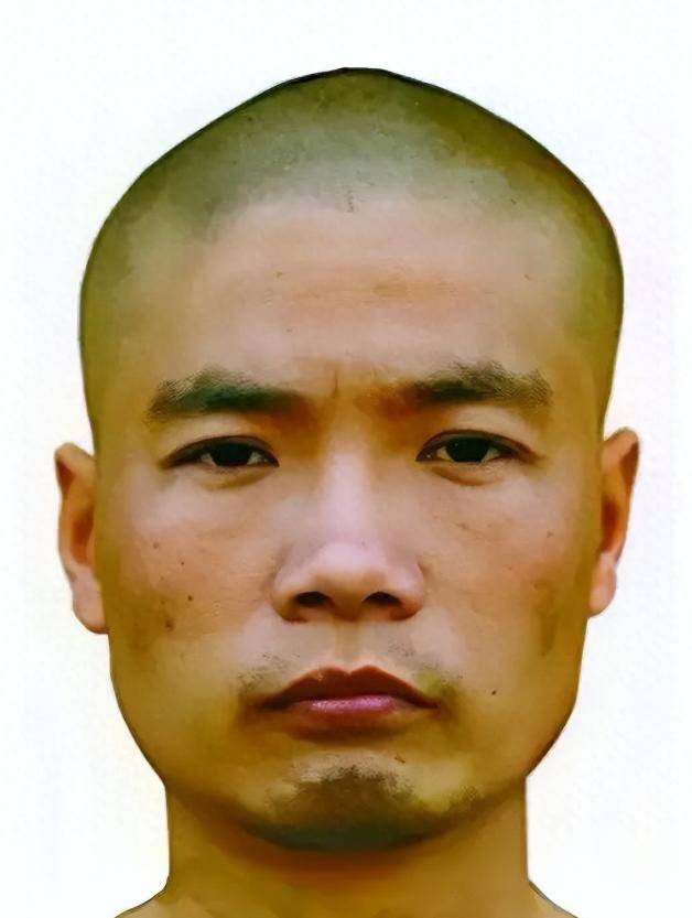 《我是刑警》原型：凶犯周克华，涂女人口红，装瘸伪装，败给浴火