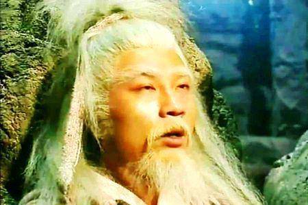 为何郭靖临死前，周伯通没现身帮忙？原来他已经死在这个地方了