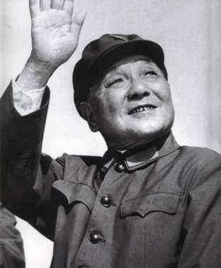 1957年刘伯承发问张震：小平同志从没上过军校，打仗怎么很厉害？
