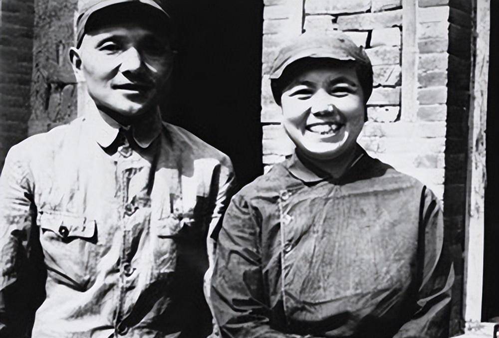 1957年刘伯承发问张震：小平同志从没上过军校，打仗怎么很厉害？