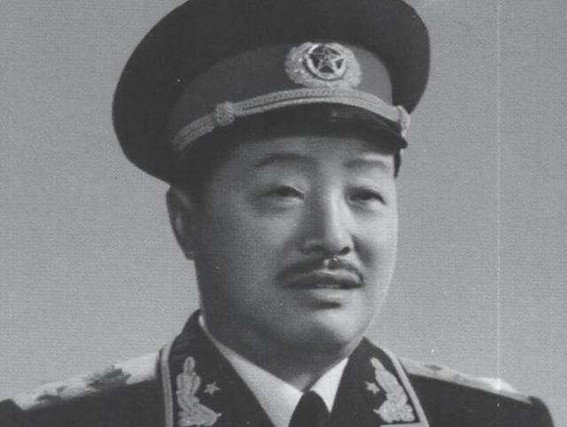 南昌起义的领导人，1957年确定了4位，没有刘伯承，周总理：要改