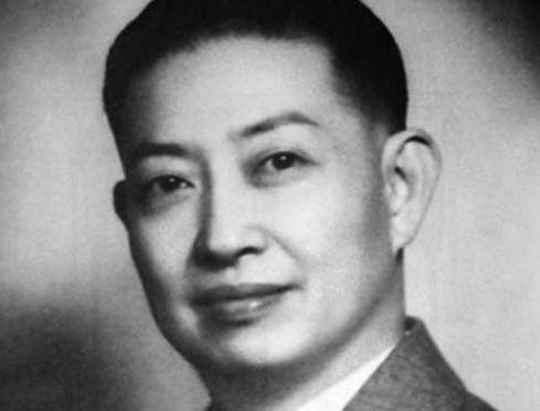 时代的符号，他是新中国工资唯一达到2100元的人，把中国带向世界