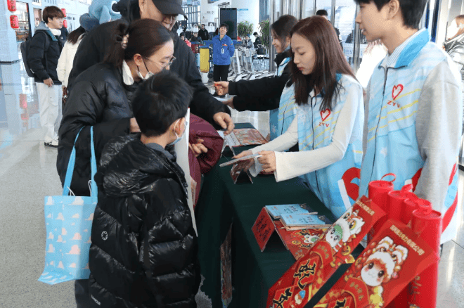 【早安·张家口】春运开启，张家口增开35对临时列车丨没抢到票，一定要点“候补”丨给力！“四个第一”