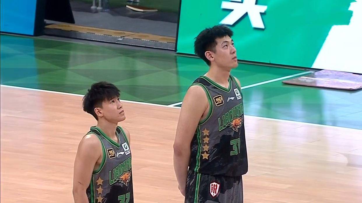 赵继伟PK孙铭徽！辽宁男篮3将火速支援