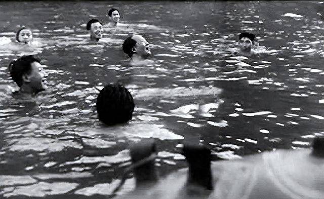 1957年，一位普通教师前往中南海见毛主席，毛主席：有要求尽管提