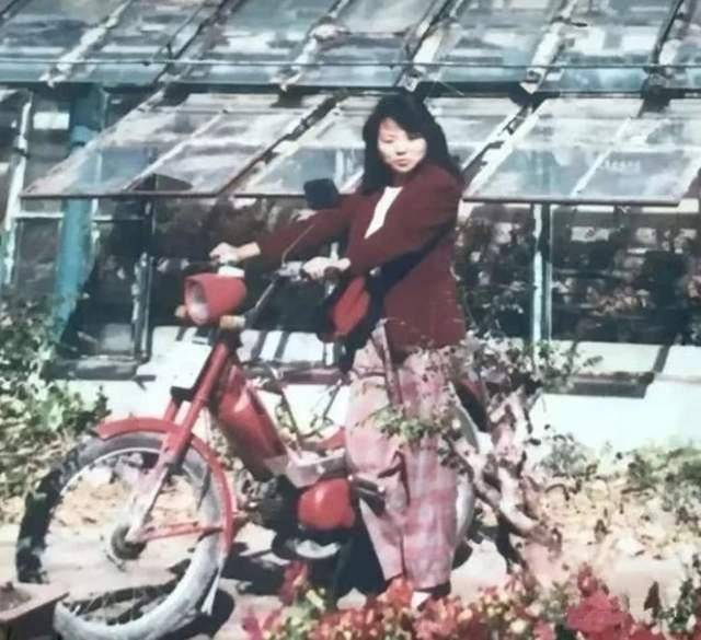 何巧女给美国捐95亿，拒绝给中国人发工资，如今靠卖房苟且