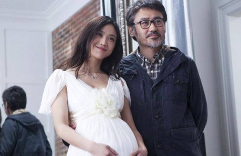 当了吴秀波7年小三的陈昱霖，出狱后高调晒儿子，还在想嫁入豪门