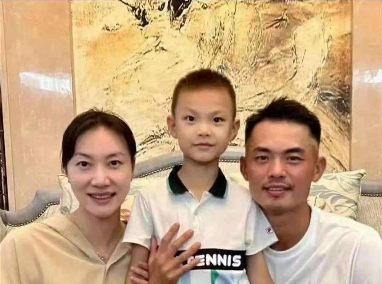 谢杏芳前往西班牙陪读，林丹理解了