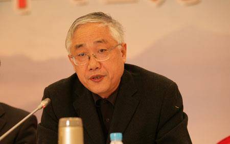 李葆华去世，记者问李宏塔遗产有多少，李宏塔：我是李大钊的子孙