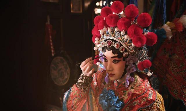 梅兰芳之子梅葆玖，一生无儿无女，为何至死不原谅李玉刚？