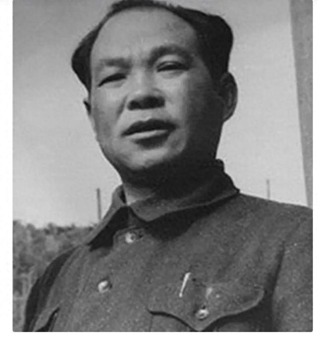 毛主席视察杭州，市委书记却“摆官架子”不见人，江华有何来头？
