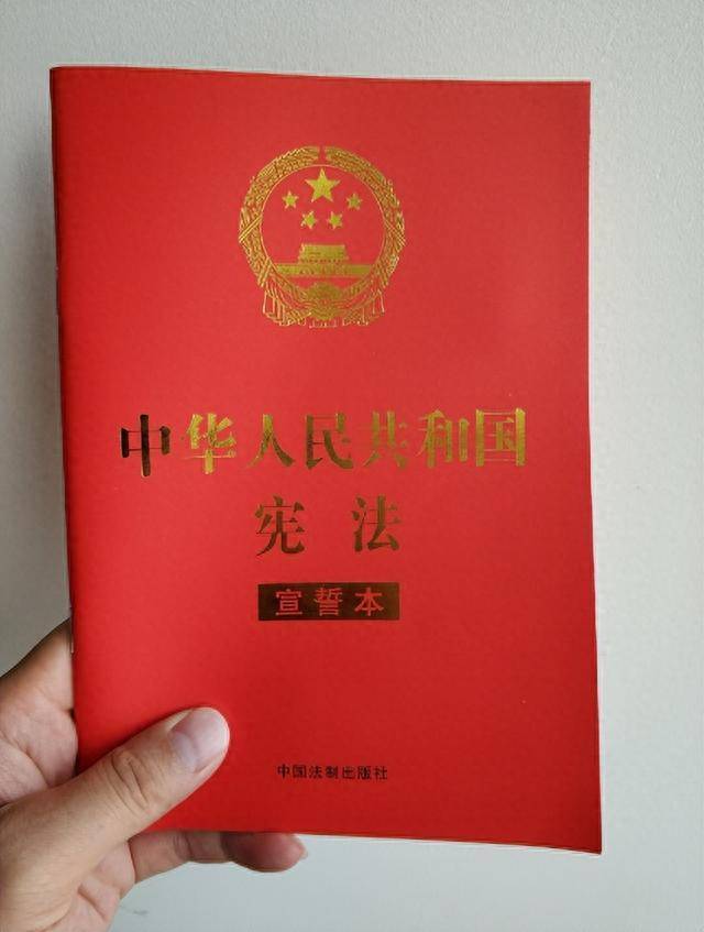 毛主席视察杭州，市委书记却“摆官架子”不见人，江华有何来头？
