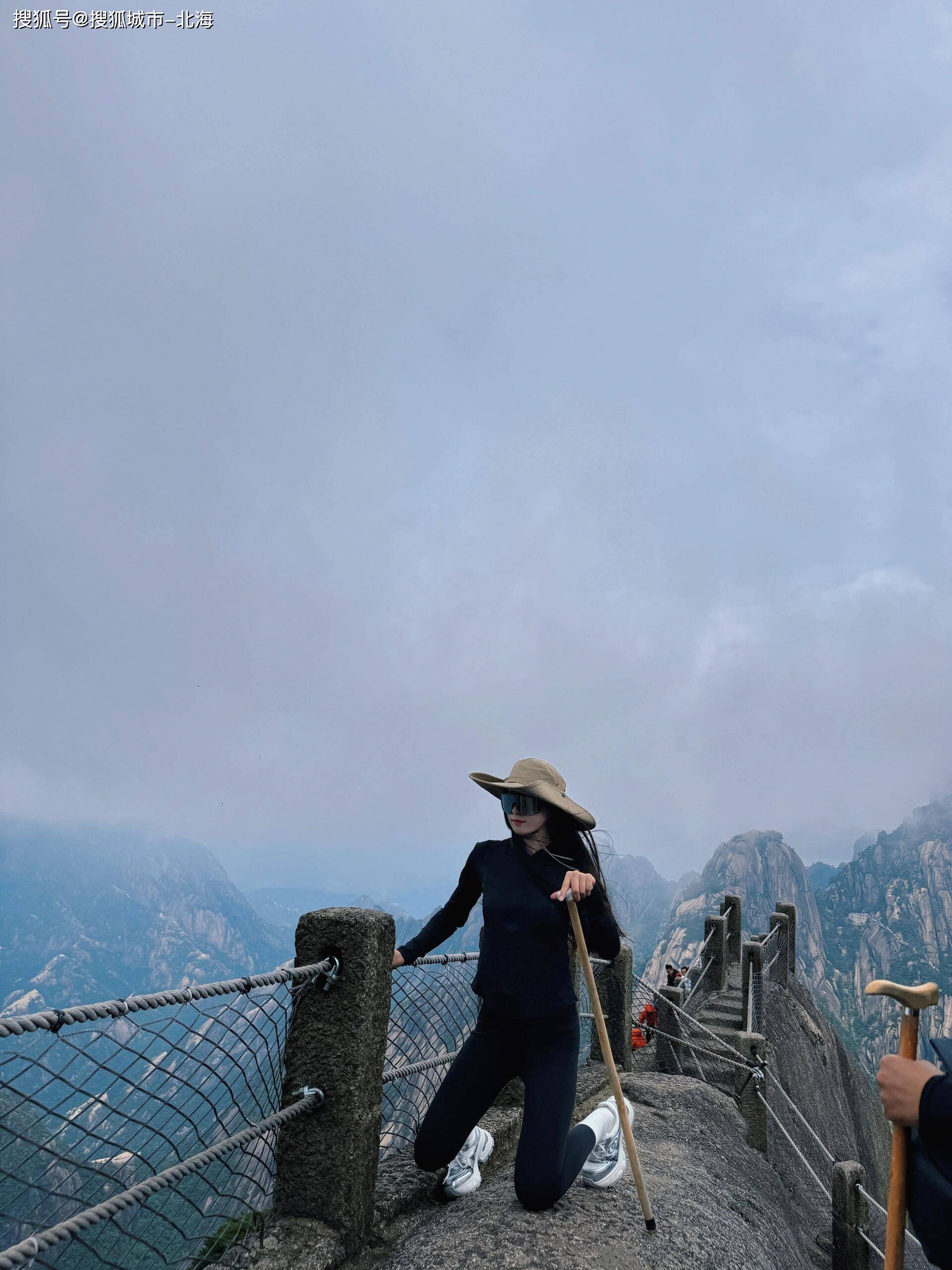 黄山天都峰旅行一般多少钱？黄山天都峰旅游大概多少钱