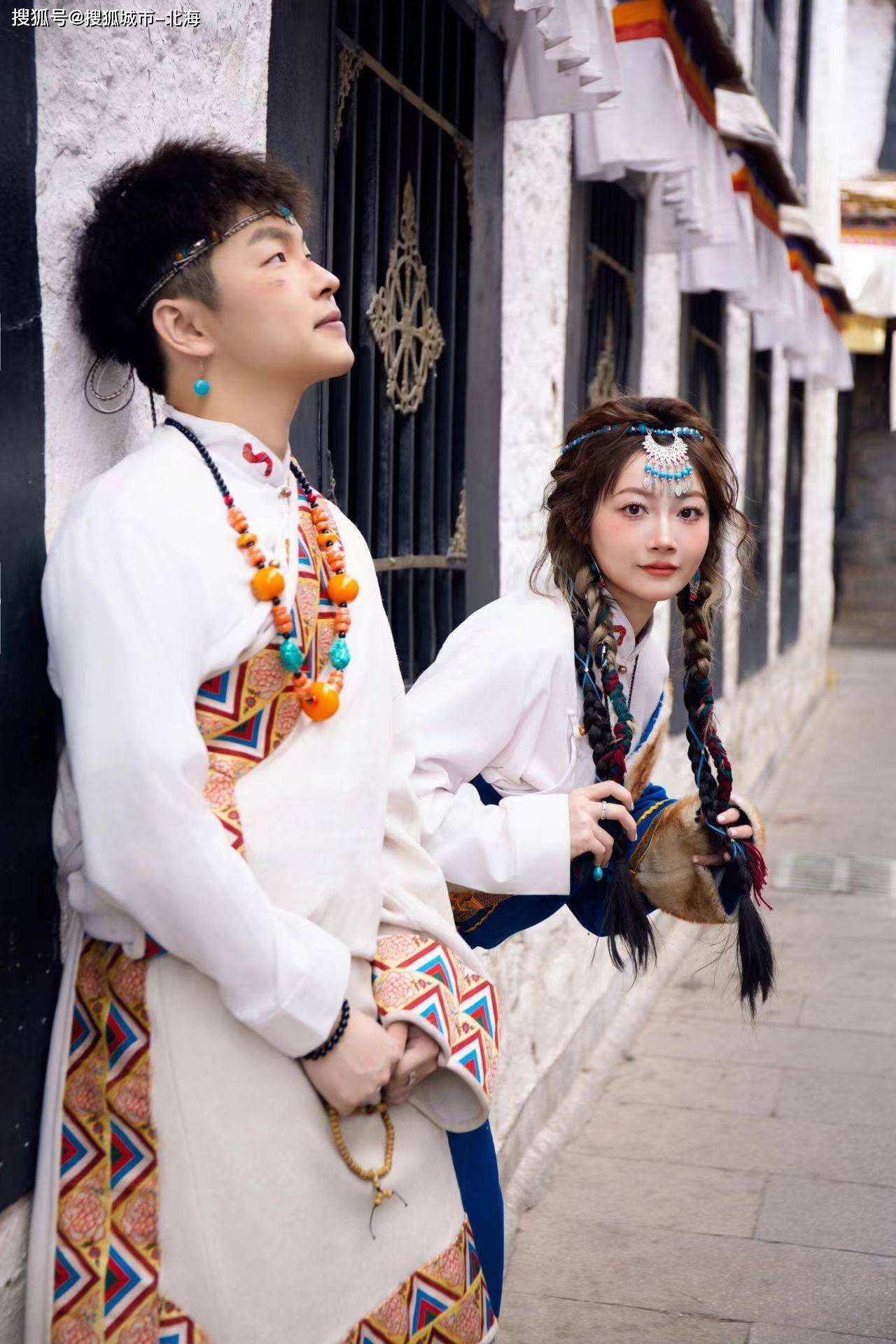 到西藏纳木错旅游报团多少钱？去西藏纳木错旅游花费多少钱