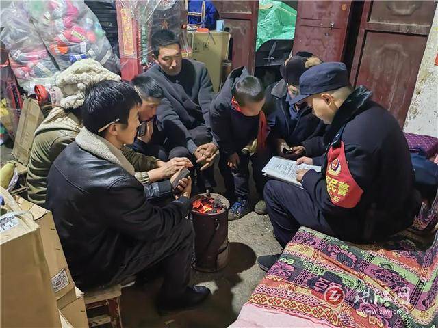 富乐派出所织密“三张网”高效化解矛盾纠纷