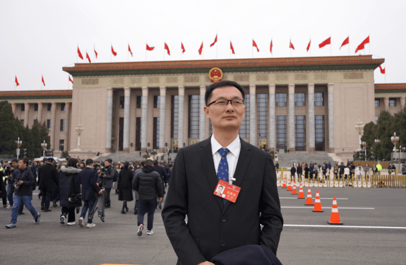 政协委员张斌：增加老房子改造等公共投资，带动民营资本加入