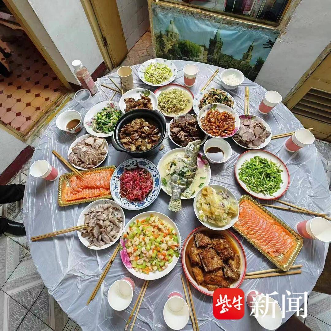 银龄拍拍乐|“年味”即“家味”，《年味来了》征稿倒计时一周！