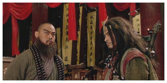 听到宋江被毒死的消息后，武松冷冷说出六个字，道出了宋江的人品