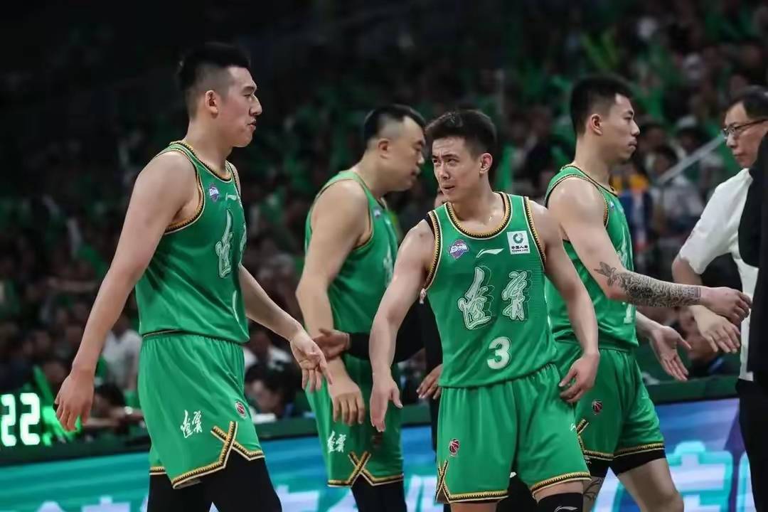 大结局了！CBA辽宁接近签下勇士内线，进攻能力出色，比周琦强