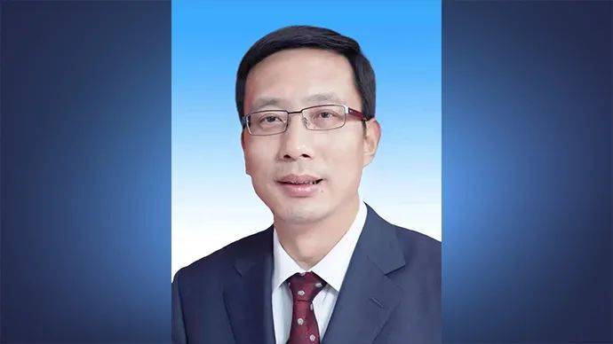 范兆森任山西太原代市长，张新伟卸任
