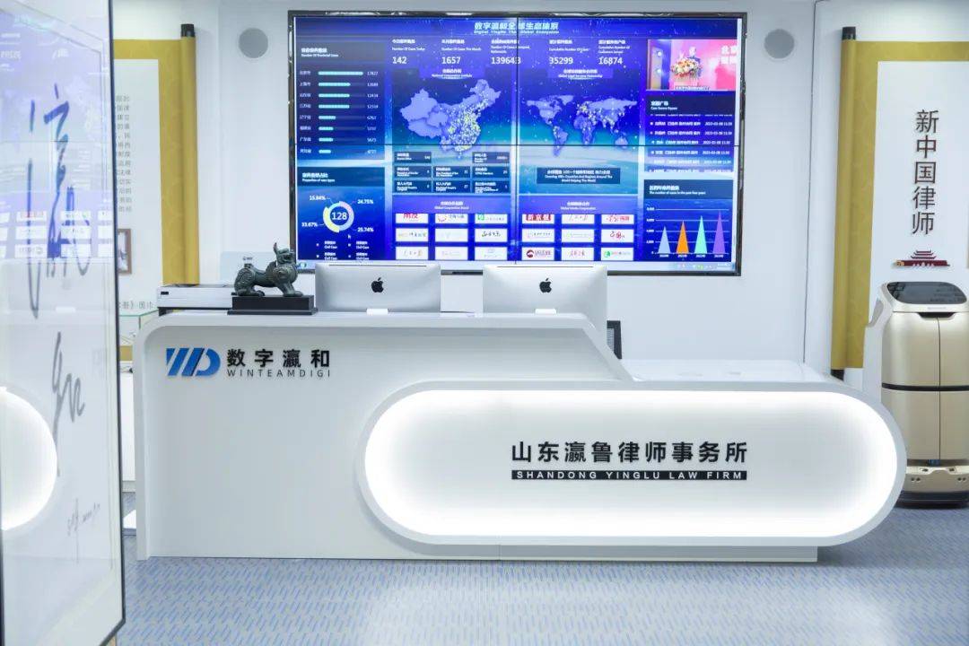 专业瀛鲁｜“决战周三”瀛课堂第44期：墨香盈室，律韵传承——书法大师凌云志老师莅临瀛鲁授课