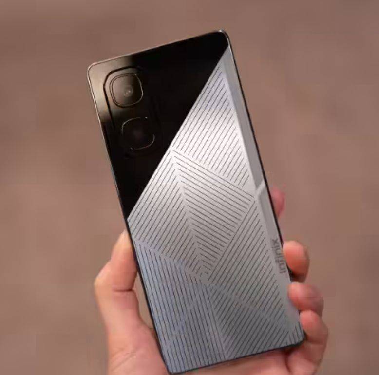 传音MWC 2025：Infinix太阳能充电手机与+变色墨水屏手机惊艳全球