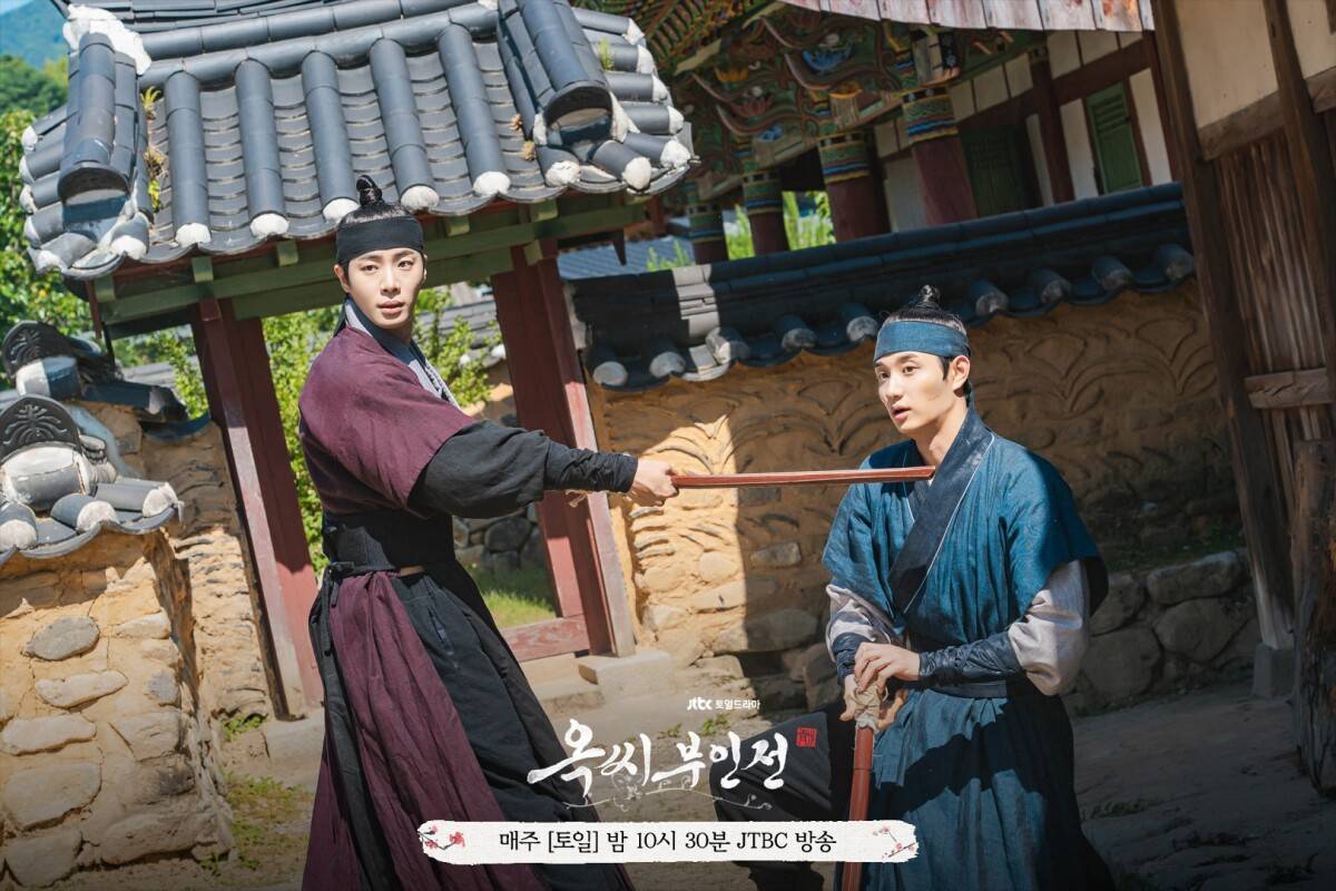 近期韩剧「搜寻度」TOP10！柳演锡《现在拨打的电话》第3输《玉氏夫人传》,，冠军断层第1