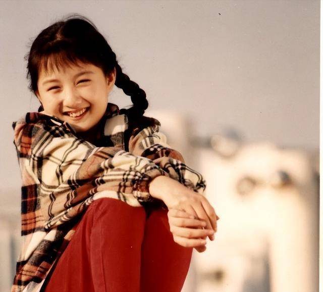 从“玻璃美人”到辣妈演员：蒋小涵，她的人生开了挂？