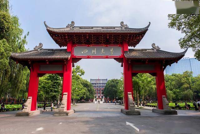 24年世界大学排名，中美俄上榜差距断崖：美107所俄16所，中国呢
