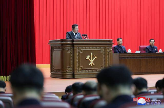 金正恩“新春反腐”，解散一地劳动党委员会