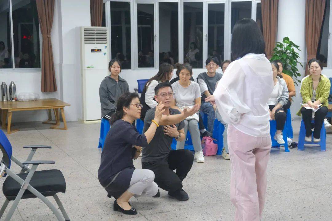 【三真乐园·家庭教育】家校协同 共迎成长——松江区天马山学校第二期家长成长工作坊“真心坊”结业啦！