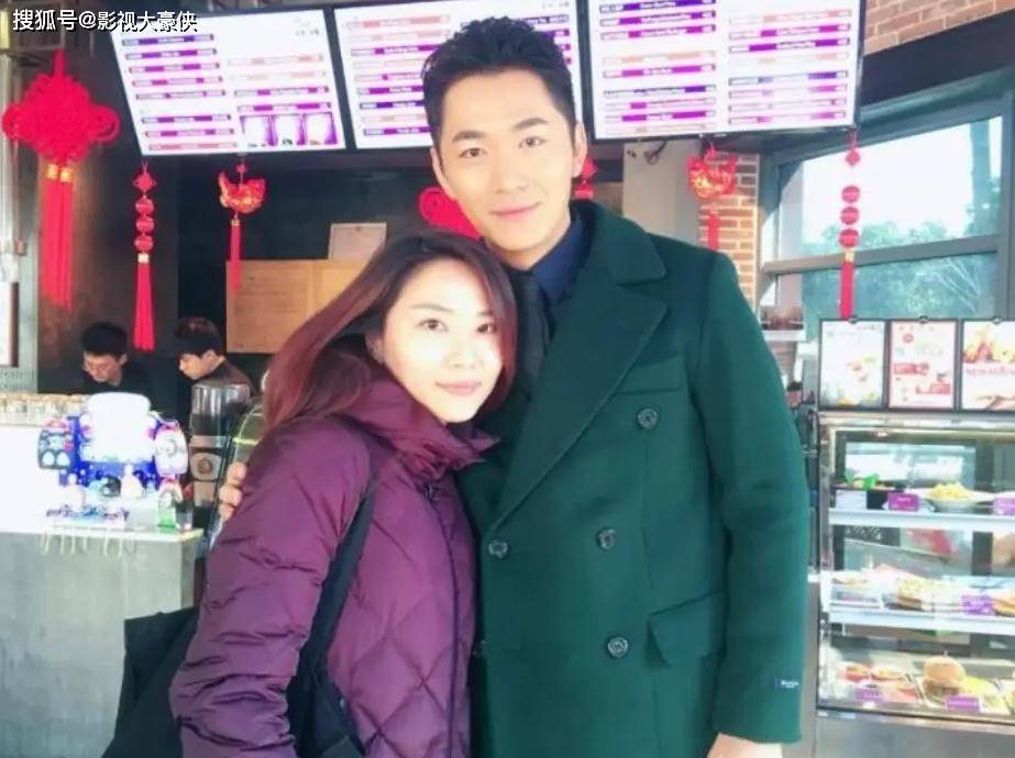 演员朱泳腾：与妻子相亲认识，风雨23年生一子，曾向陆毅取育儿经