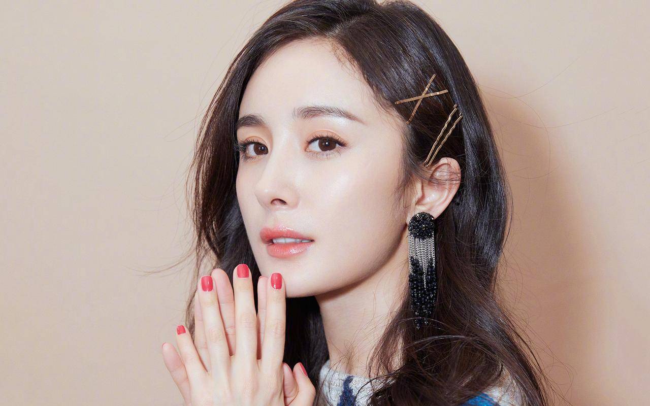 2025.2.17娱乐资讯：刘亦菲、易烊千玺、刘诗诗、杨幂、胡歌、杨超越、邓为、张凌赫、吴谨言、吴磊、李宏毅、鞠婧祎、范丞丞、杨子、江疏影、饺子、具俊晔