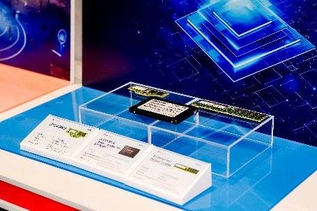 以AI存储破局！江波龙MWC2025全球首秀
